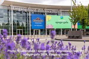  Photo: Koelnmesse / spoga+gafa / Impression von der spoga+gafa 2024, Eingang Nord, From 24 to 26 June spoga+gafa will be presenting the latest garden lifestyle innovations, including garden furniture.